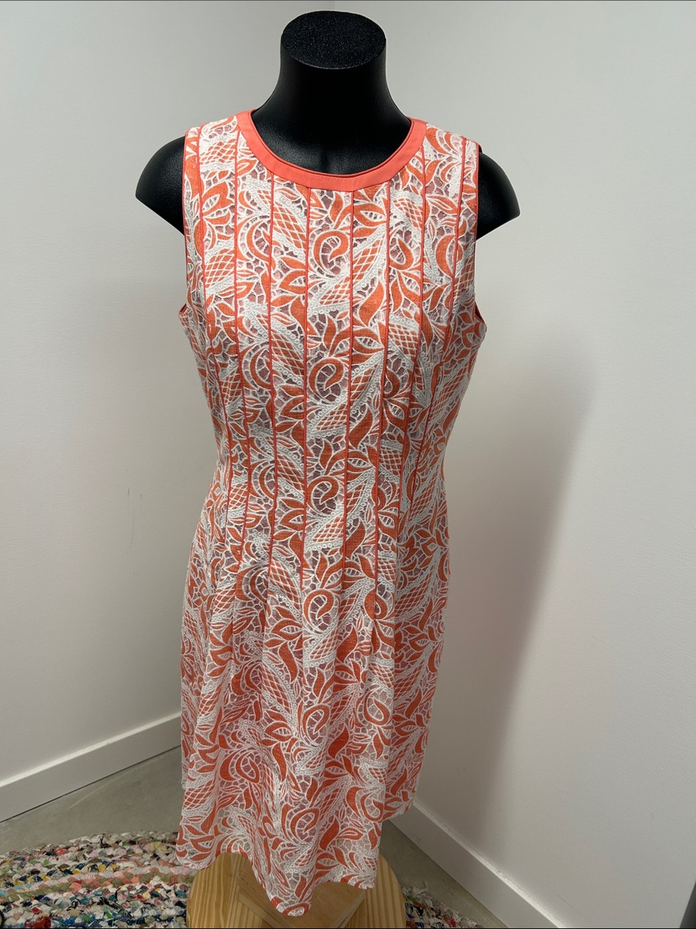 Antonio Melani Coral & White Floral Lace Sleeveless Sheath Dress